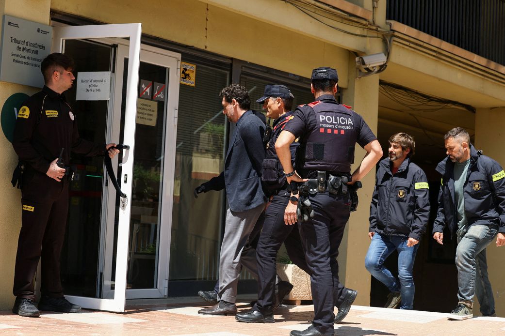 Mango Founder's Son Arrested (Бъдещото на Mango)