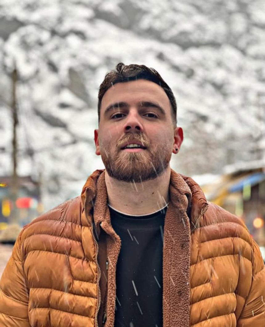 Ерфан Солтани Освободен (Erfan Soltani Osloboden)