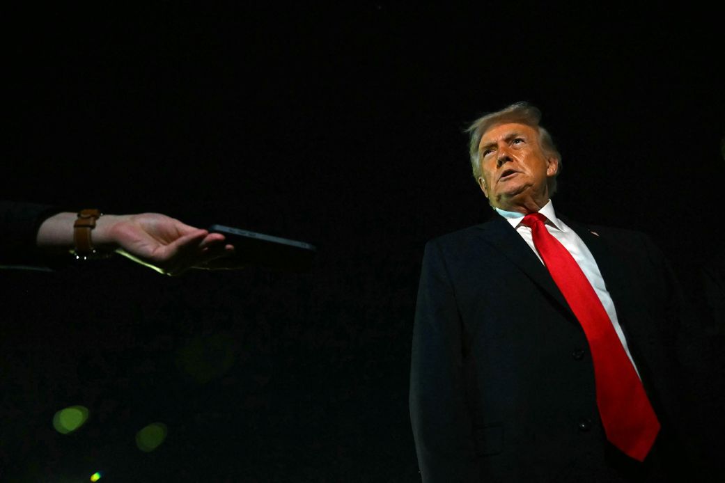 Тръмп и Диего Гарасия (Trumpy i Diego Garcia)