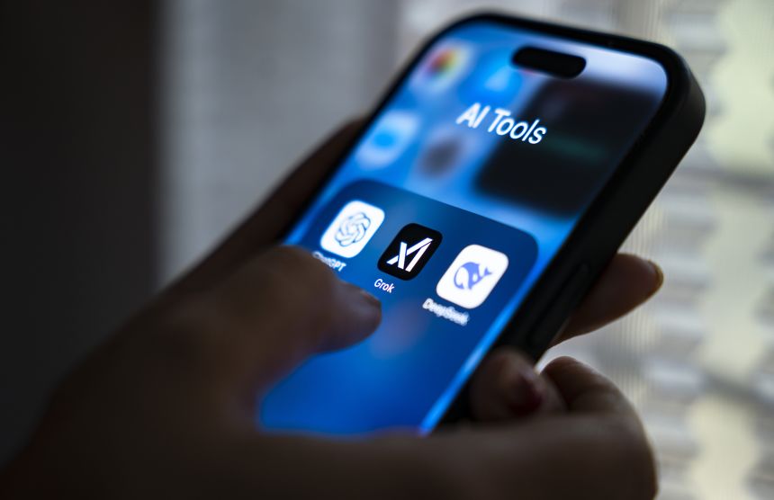 Grok: Ограниченията