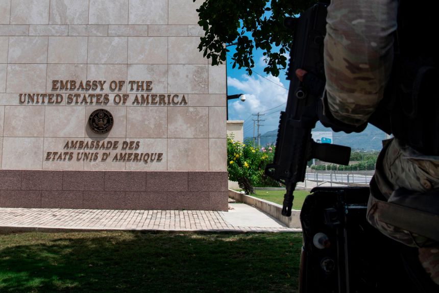 Порт-а-Принц Нападение