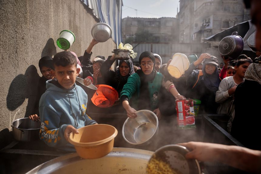 Гадът в Газа спира?