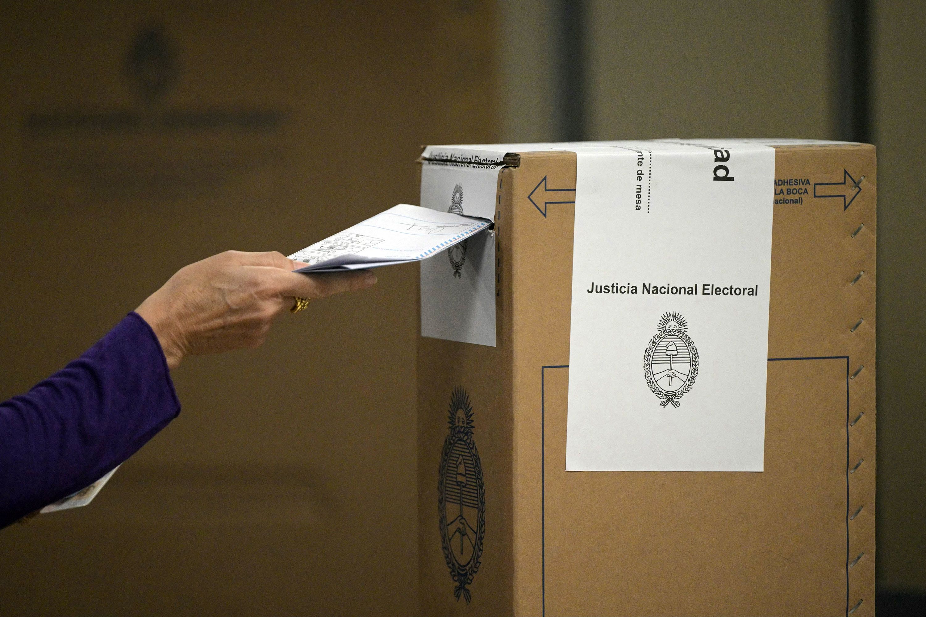 Аржентина: Разделението