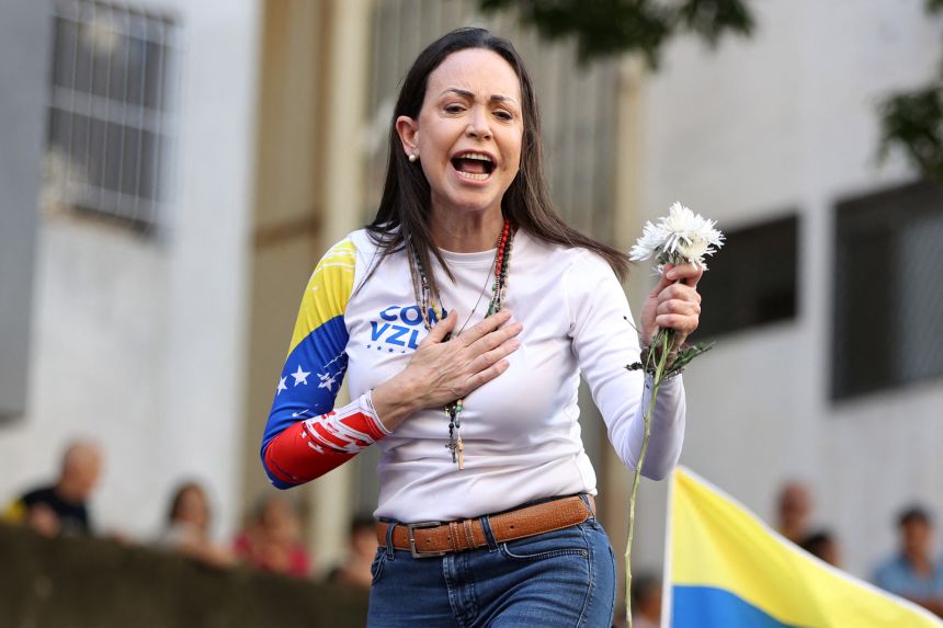 Опозиционна лидерка наградена