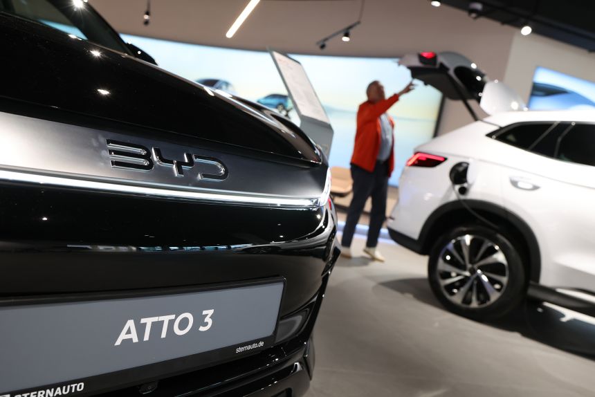Berkshire излиза от BYD
