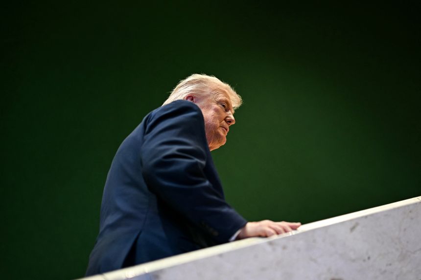 Европа се отдръпва (Evropa se otdruva)