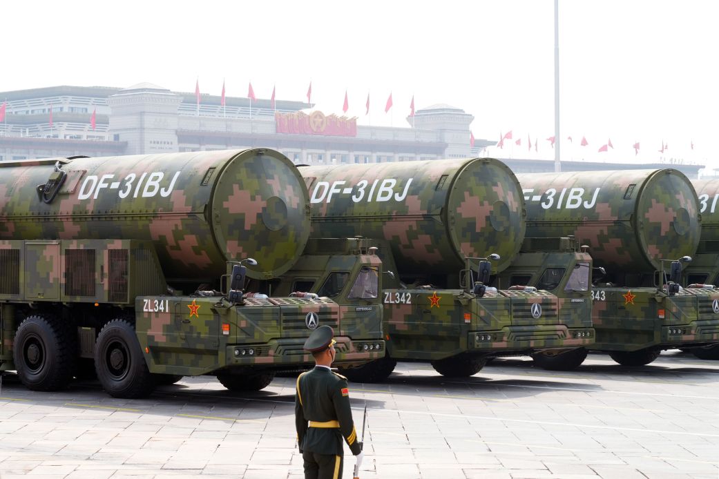 Китайски оръжейни приходи
