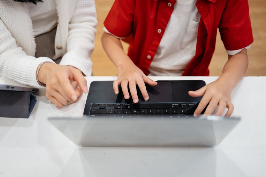 Trump Sметки (Trump Accounts)