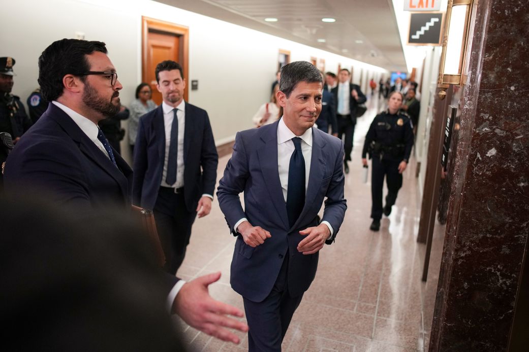 Тръмп Блокиран