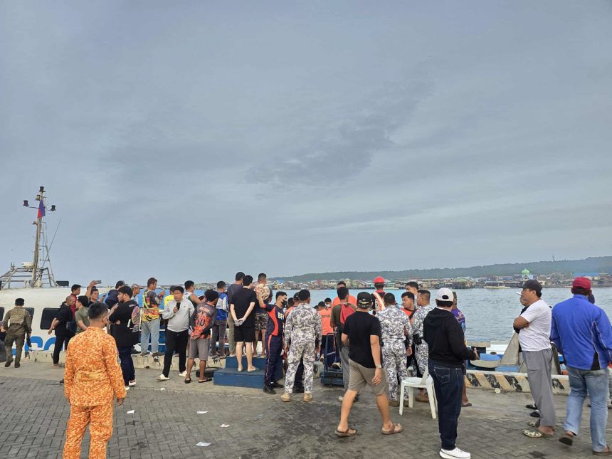 Топъл кораб потъва.
