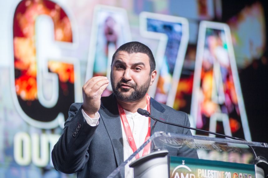 Британски журналист се връща