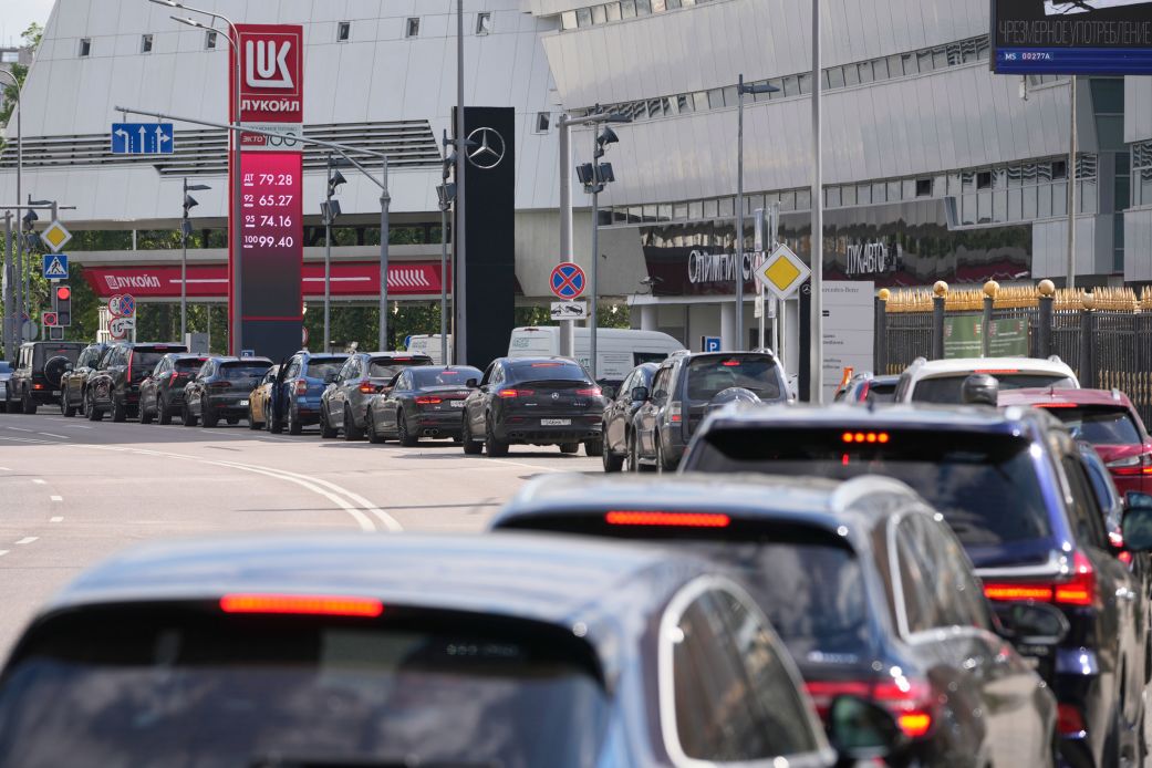 Бензинова криза в Русия