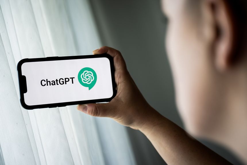 ChatGPT: Еротика за Възрастни